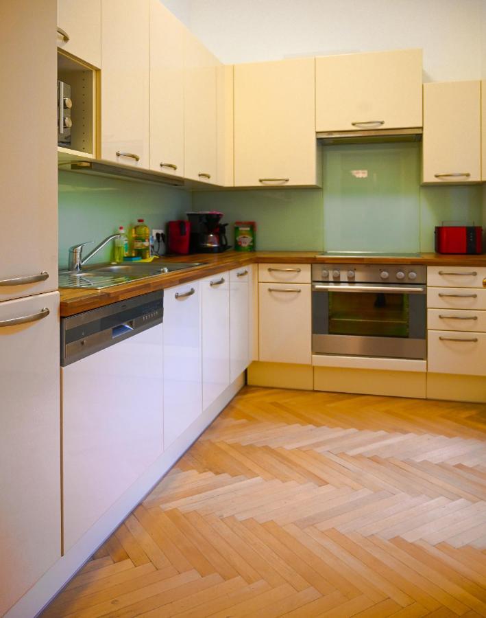 Bright Suite Universitaet Wien Екстериор снимка